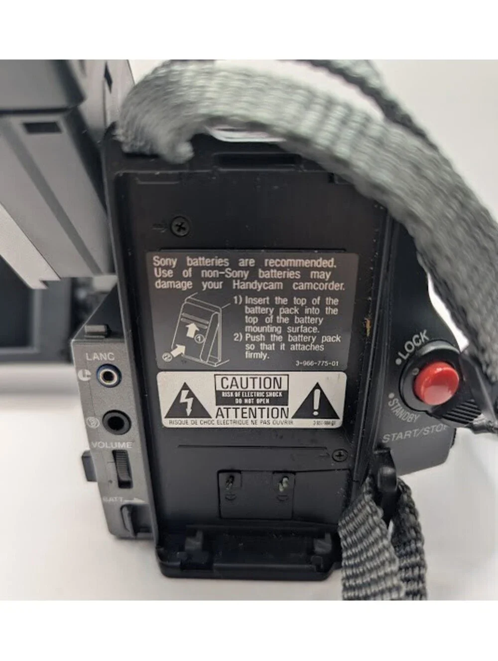 Sony Handycam CCD-TRV29 Video 8 Camcorder Player Recorder TESTED Works w/ AC